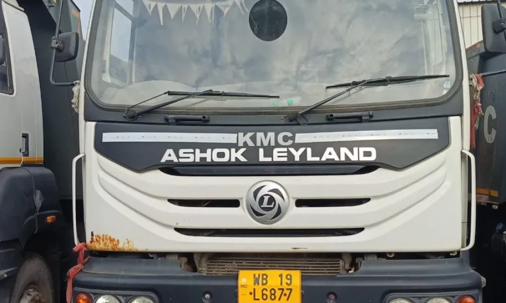 Ashok Leyland 2825 Tipper