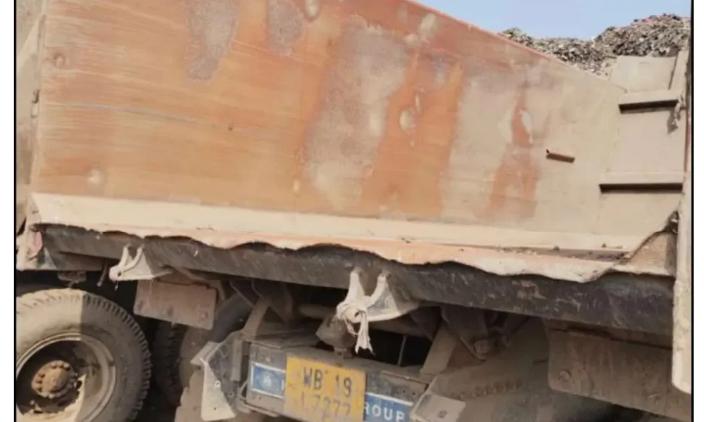 Ashok Leyland 2825 Tipper