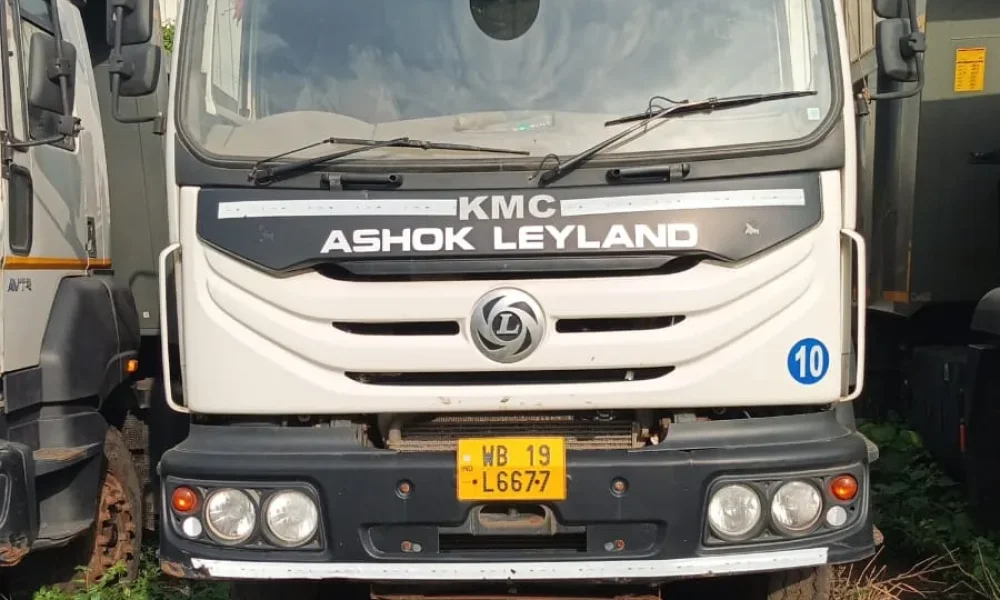 Ashok Leyland 2825 Tipper