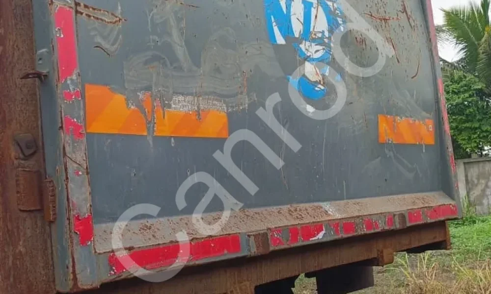 Ashok Leyland 2825 Tipper