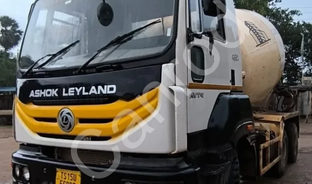 Ashok Leyland UE2820 Transit Mixer