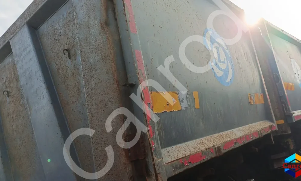 Ashok Leyland 2825 Tipper