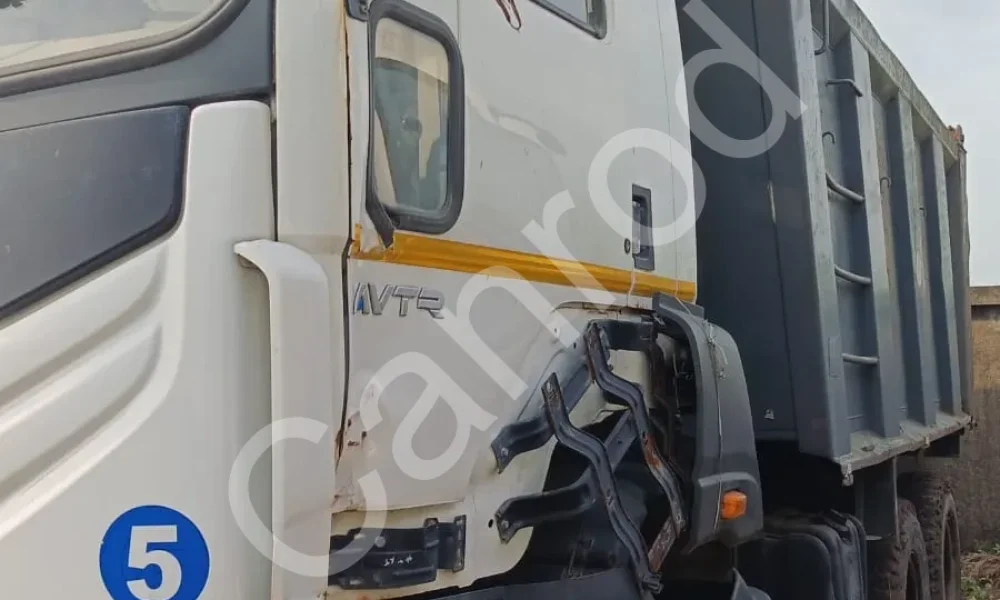 Ashok Leyland 2825 Tipper