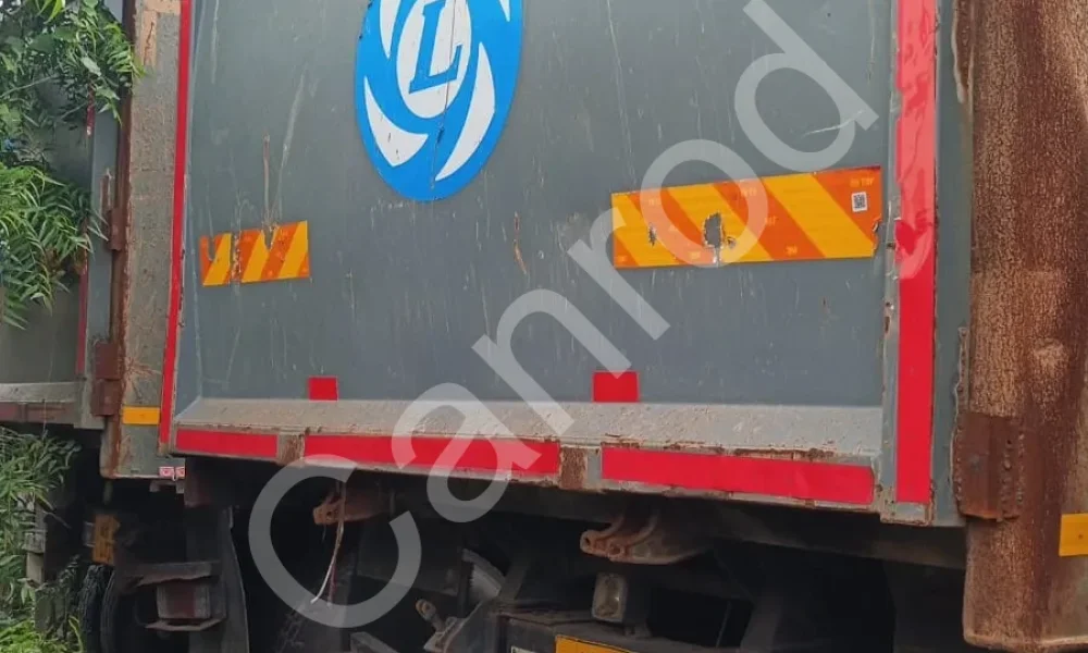 Ashok Leyland 2825 Tipper