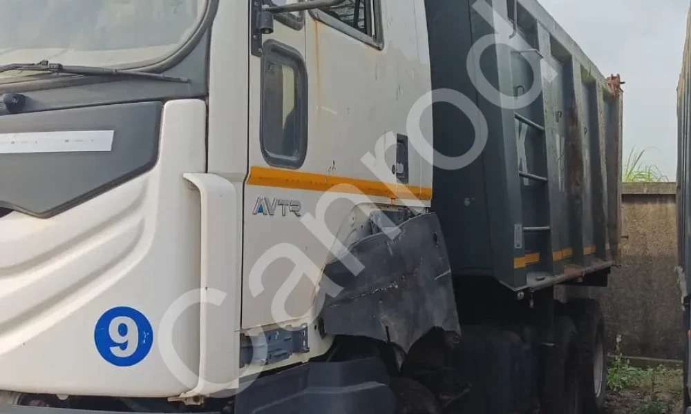 Ashok Leyland 2825 Tipper