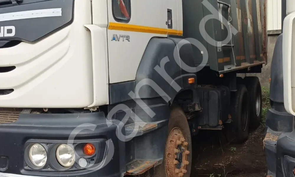 Ashok Leyland 2825 Tipper