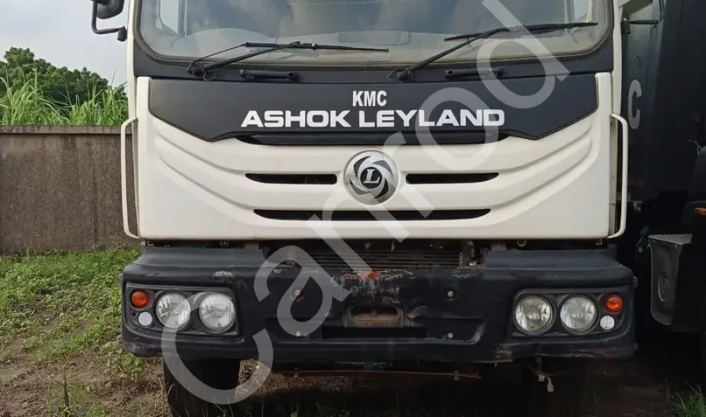 Ashok Leyland 2825 Tipper