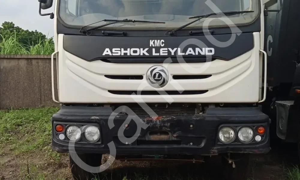 Ashok Leyland 2825 Tipper