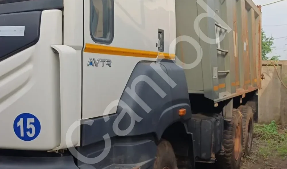 Ashok Leyland 2825 Tipper