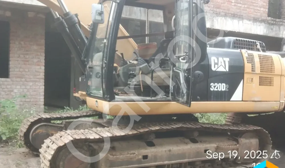 Caterpillar 320D2 Excavator