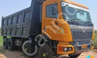Mahindra BLAZO31 Tipper