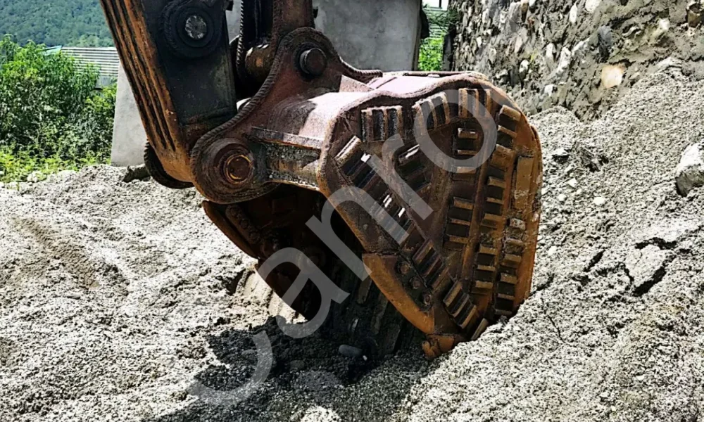 Volvo EC210 DL Excavator