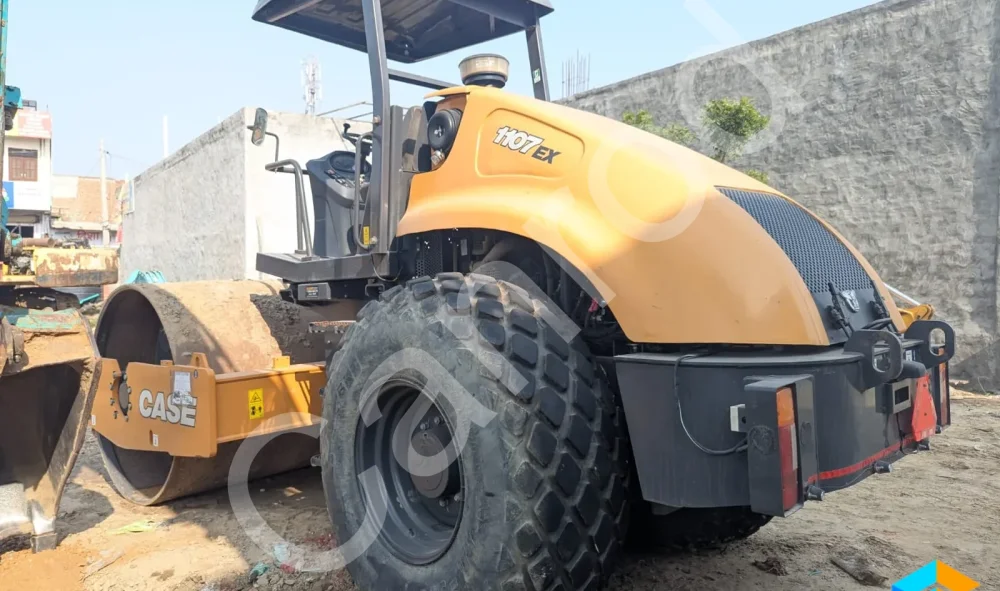Case Construction 1107EX Soil Compactor