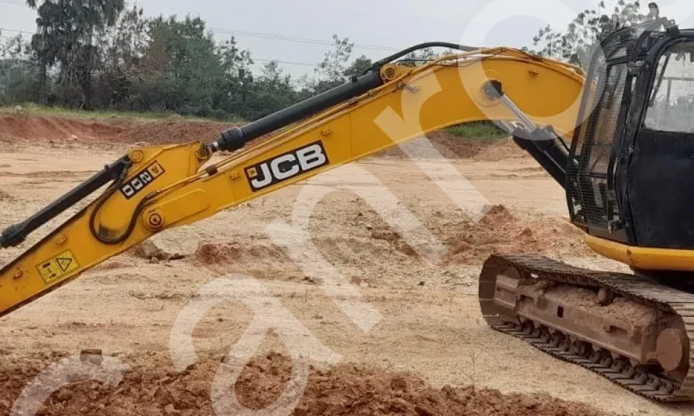 JCB JS140 Excavator