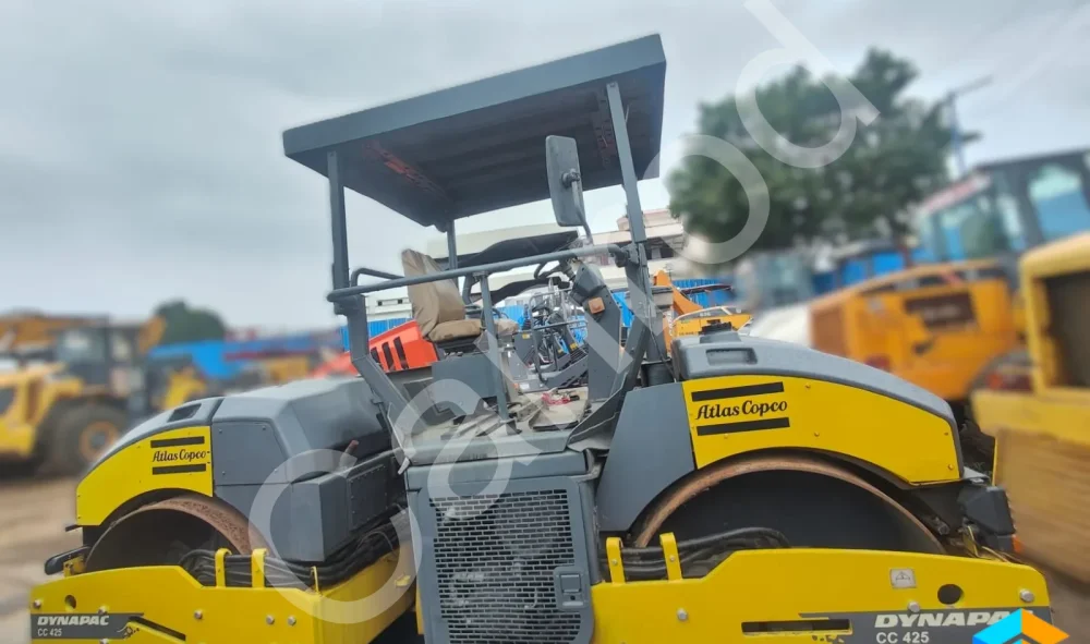 Dynapac CC425 Tandem Roller