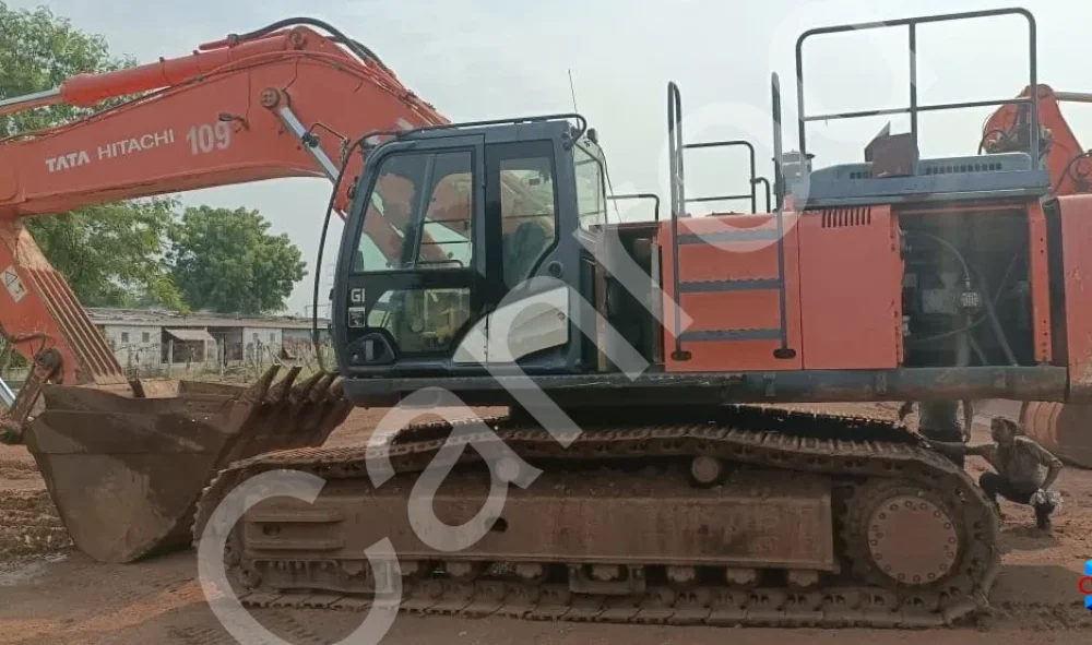 Tata Hitachi ZAXIS470 Excavator