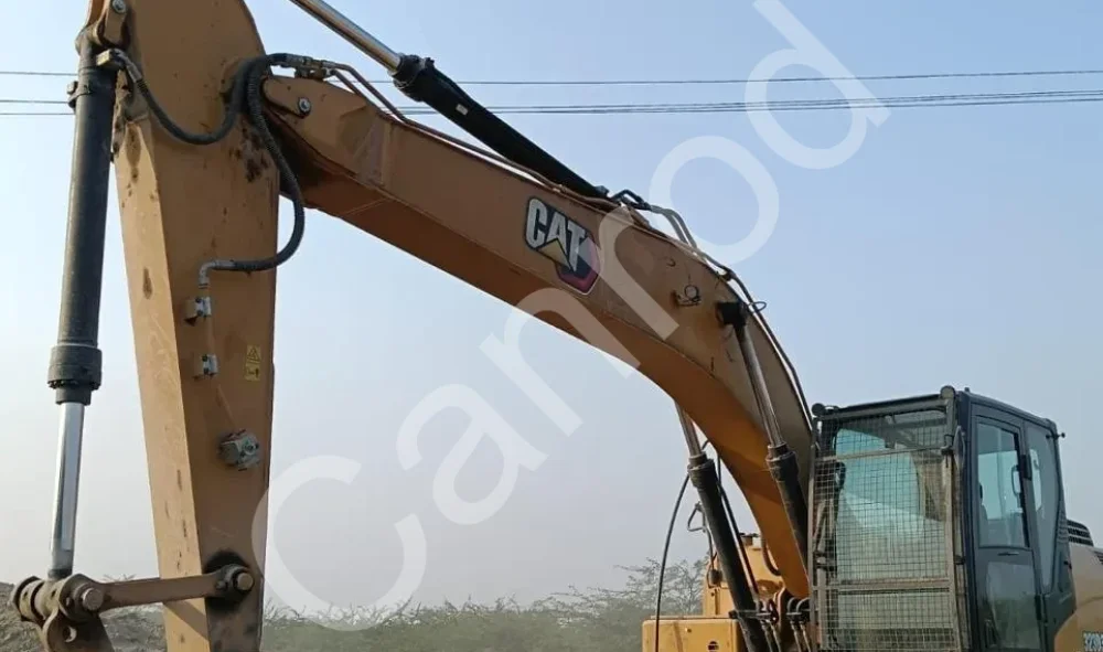 Caterpillar 323D3 Excavator