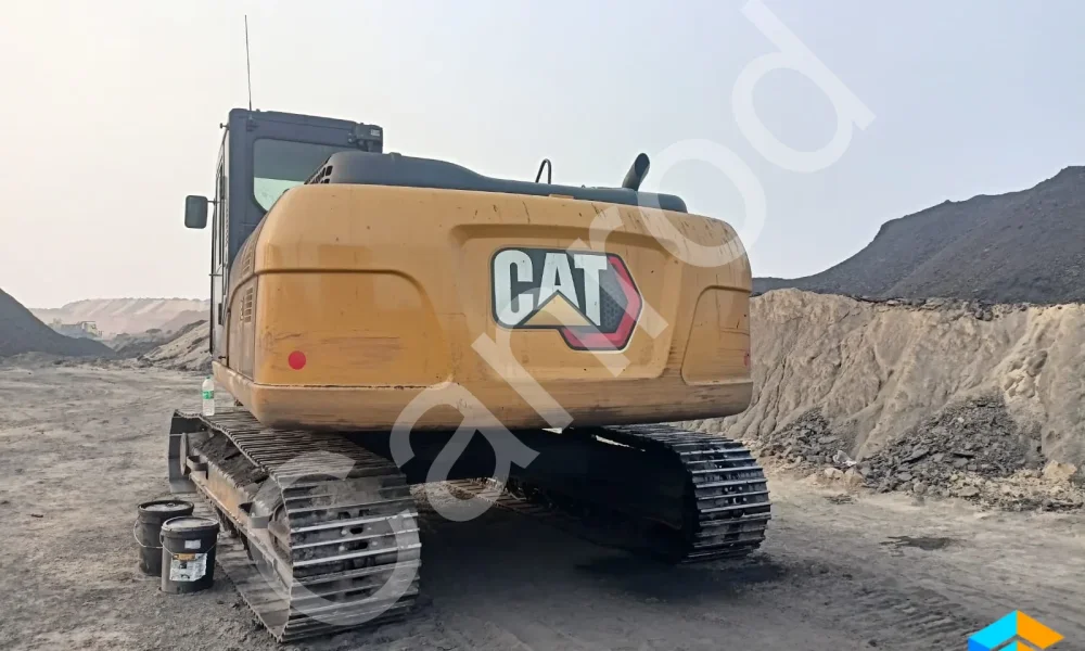 Caterpillar 323D3 Excavator