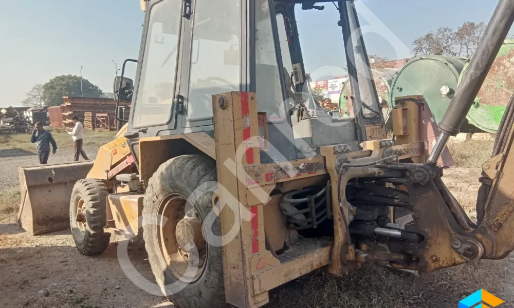Caterpillar 424B Backhoe Loader
