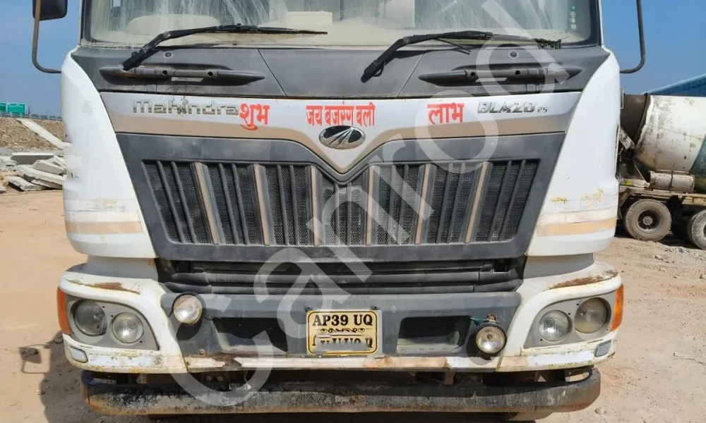 Mahindra Blazo 25 Transit Mixer