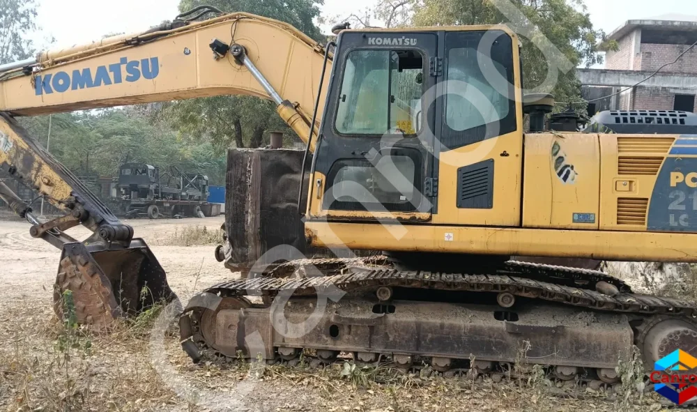 Komatsu PC210 LC Excavator