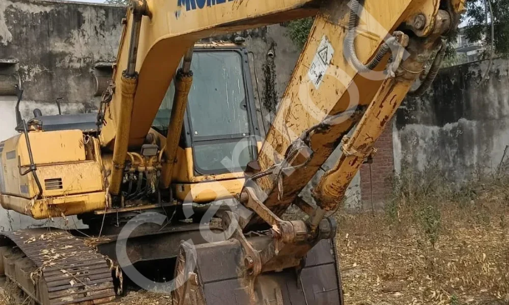 Komatsu PC210 LC Excavator
