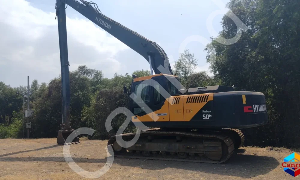 Hyundai R215LR Smart Plus Excavator