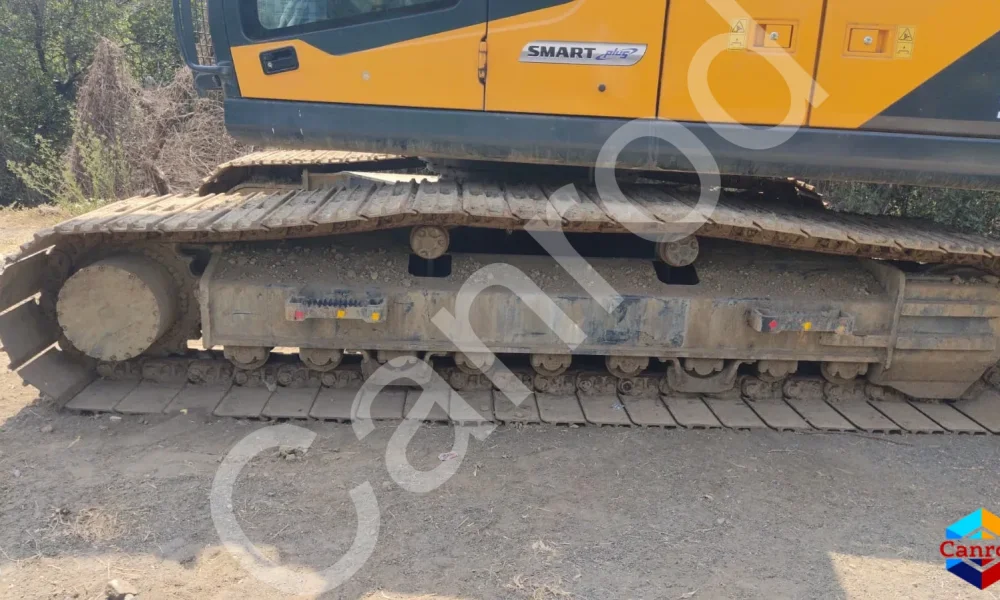 Hyundai R215LR Smart Plus Excavator