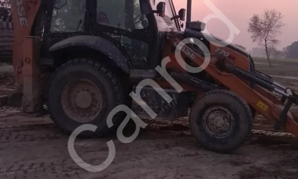 Case Construction 770EX PLUS Backhoe Loader