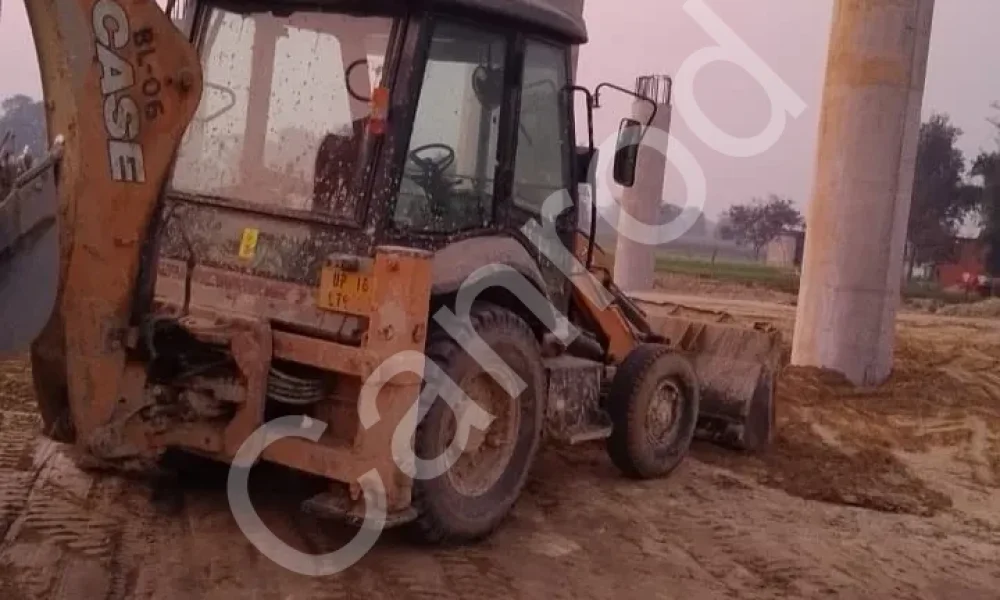 Case Construction 770EX PLUS Backhoe Loader