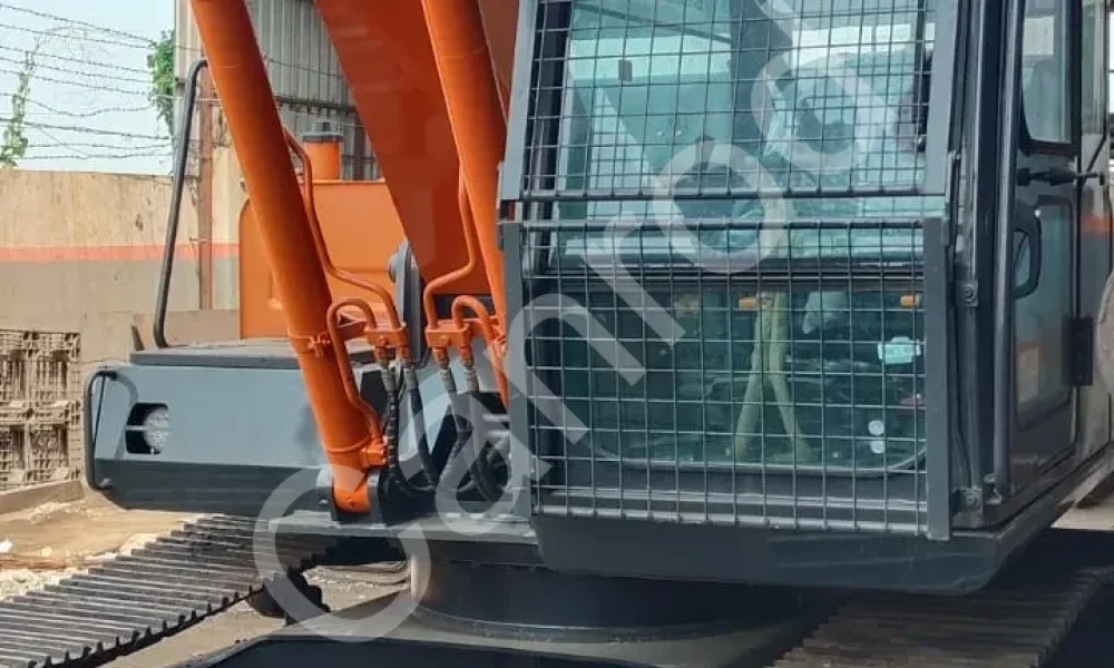 Tata Hitachi EX130 Excavator