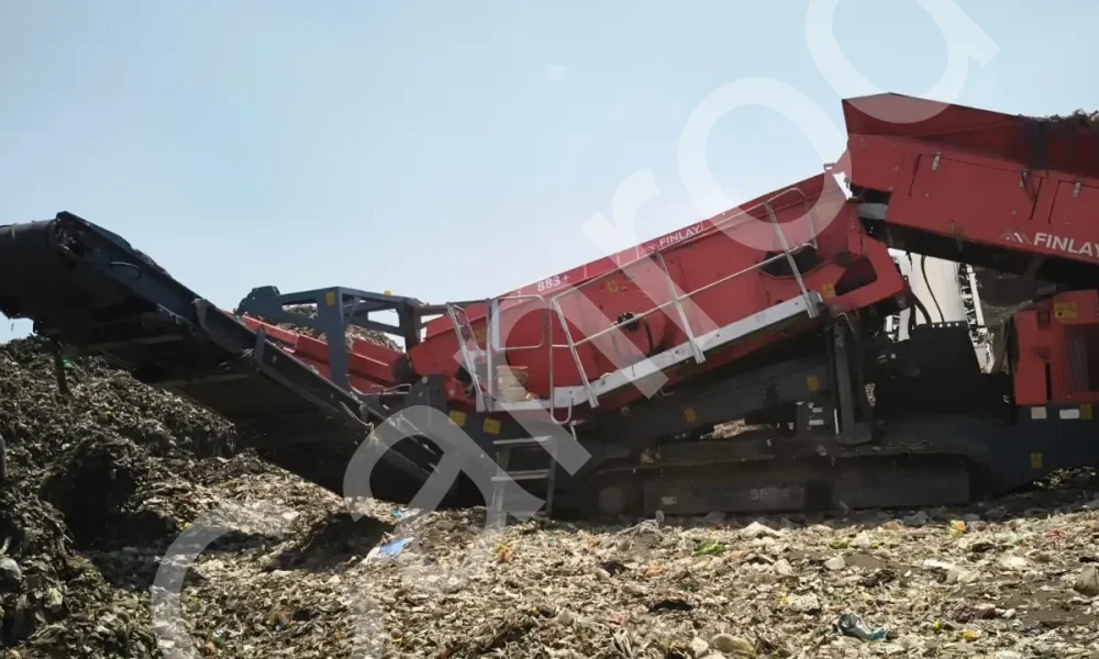 Terex Finlay 883+ Screen