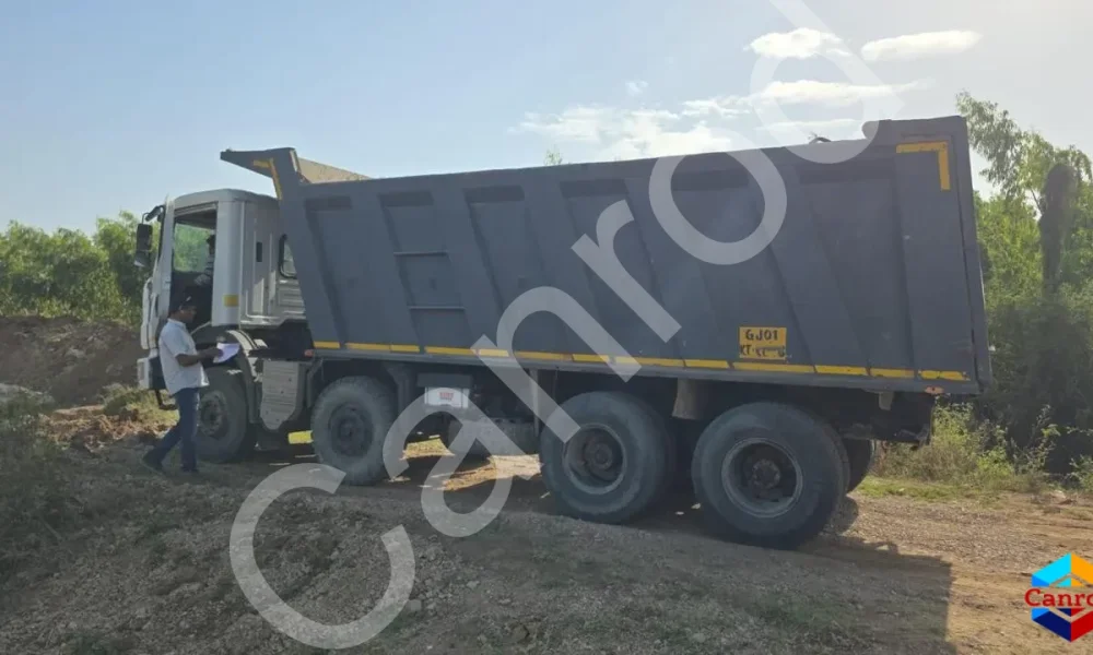 Mahindra BLAZO35 Tipper