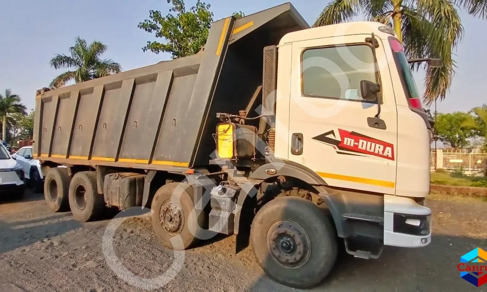Mahindra BLAZO35 Tipper