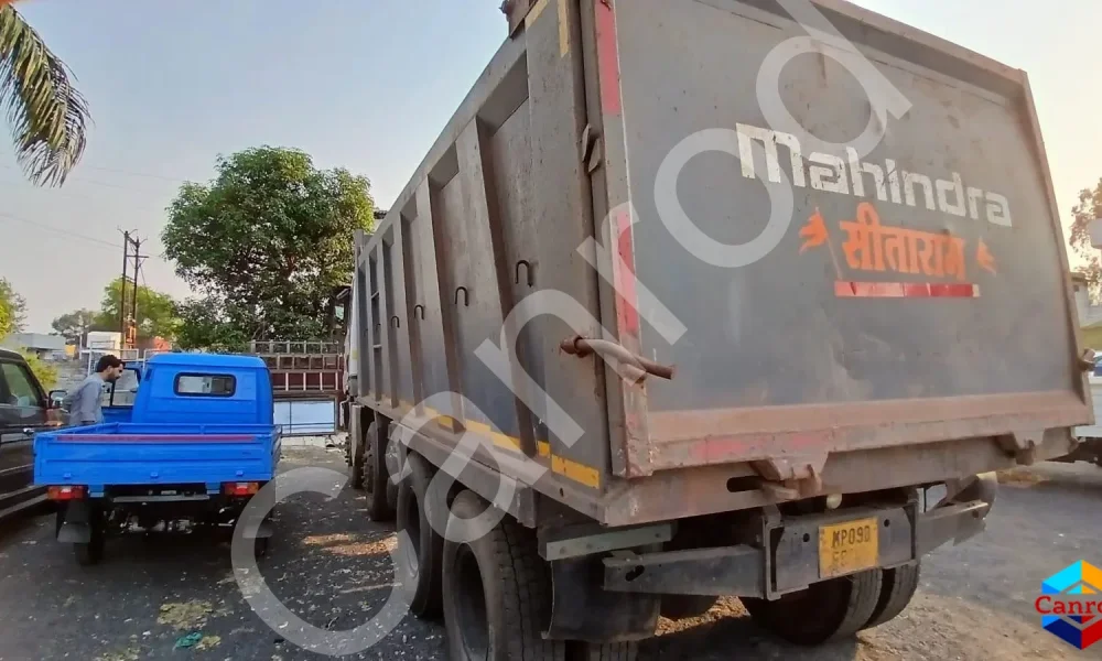 Mahindra BLAZO35 Tipper