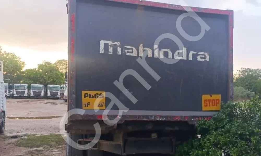 Mahindra BLAZO35 Tipper