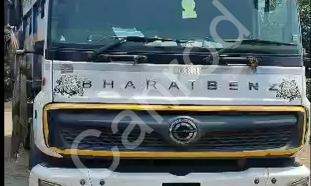 Bharat Benz 5528 TS Tip Trailer