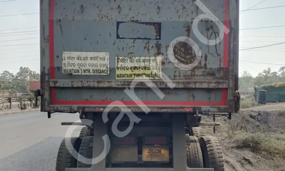 Mahindra BLAZO 55 Tip Trailer
