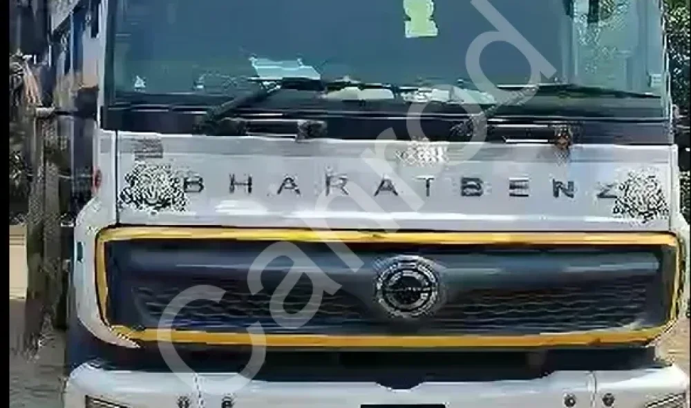 Bharat Benz 5528 TS Tip Trailer