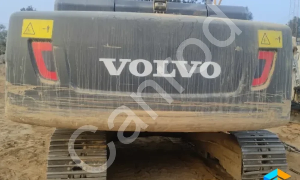Volvo EC210 Excavator