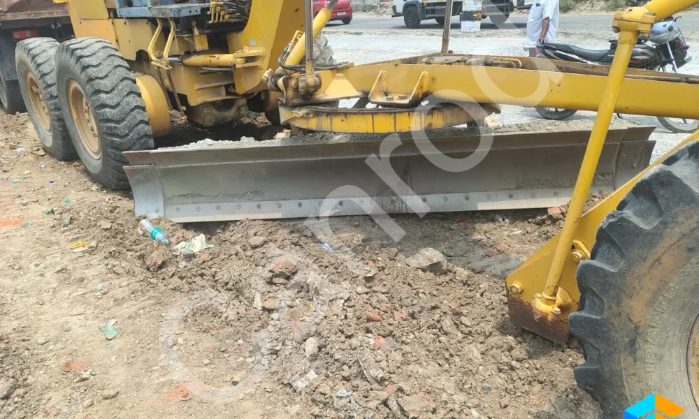Komatsu GD511A-1 Motor Grader