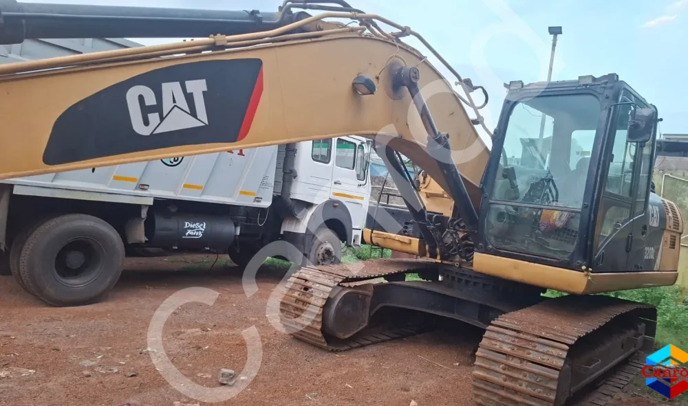 Caterpillar 320D2 Excavator