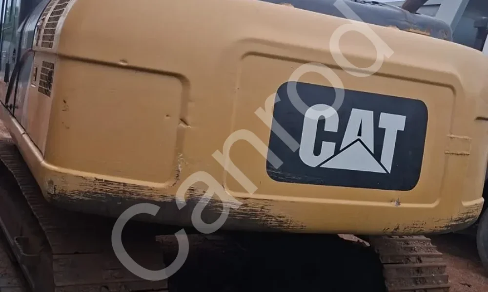 Caterpillar 320D2 Excavator