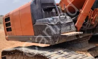 Tata Hitachi ZAXIS220LC Excavator
