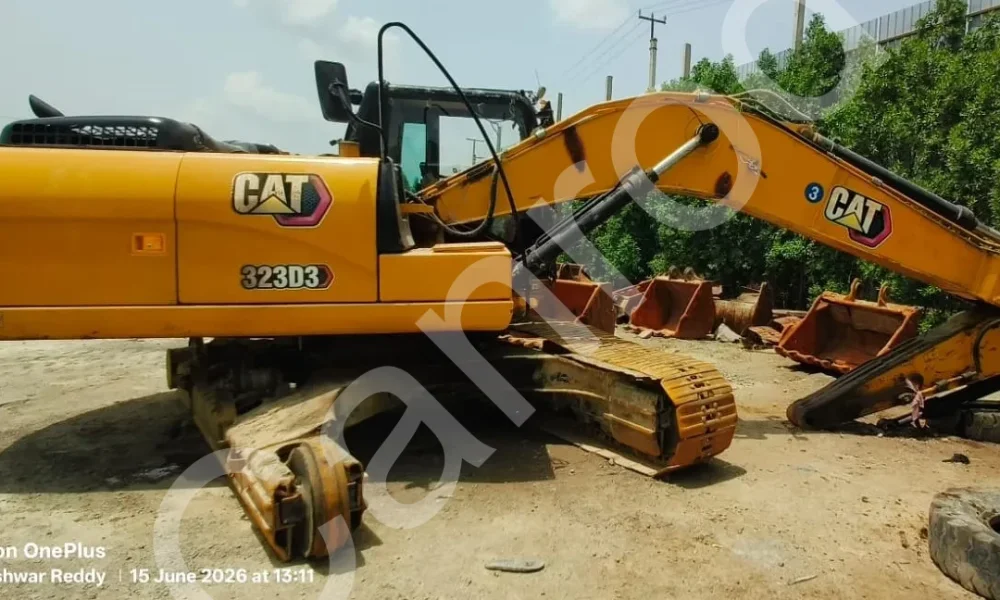 Caterpillar 323D3 Excavator