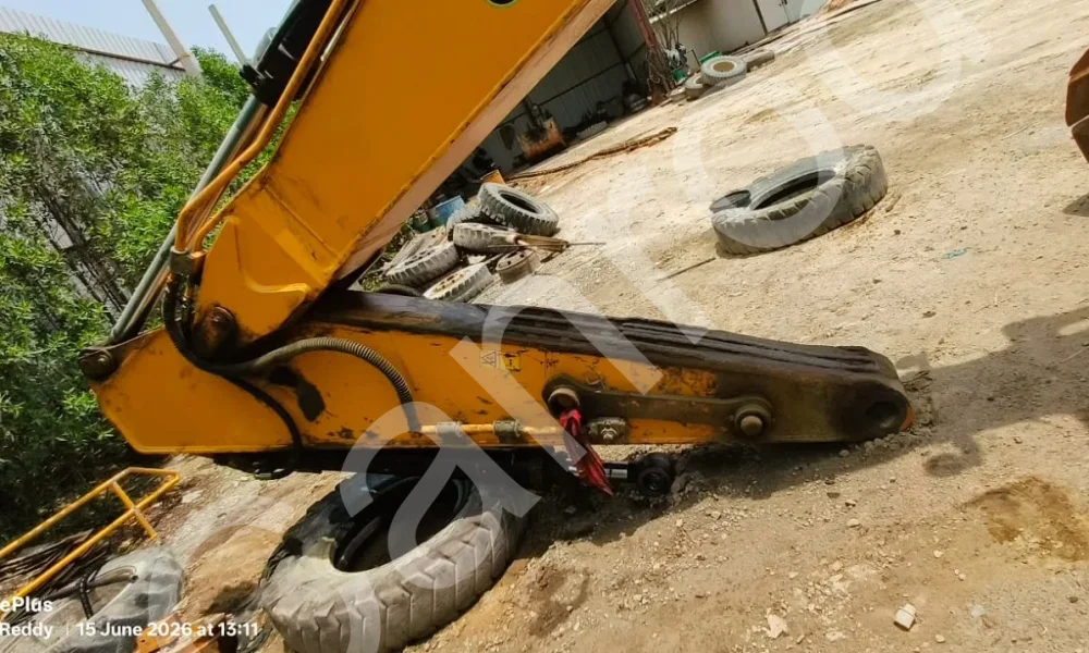 Caterpillar 323D3 Excavator