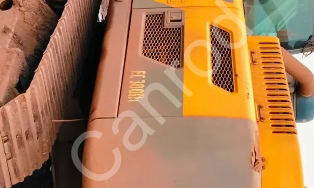 Volvo EC300DL Excavator