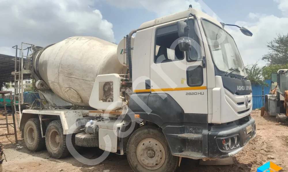 Ashok Leyland AVTR 2820 HU Transit Mixer