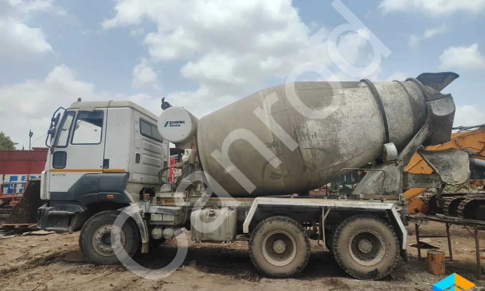 Ashok Leyland AVTR 2820 HU Transit Mixer