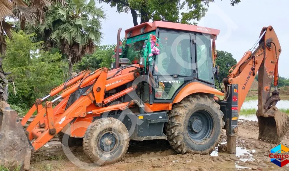 Tata Hitachi SHINRAIBX-80 Backhoe Loader